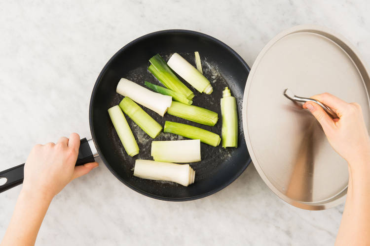 Cuire le poireau à l'étuvée