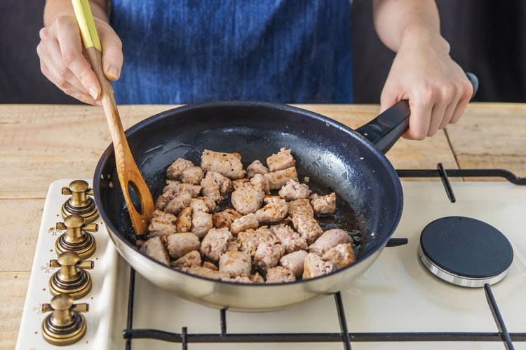 Fry the Sausage