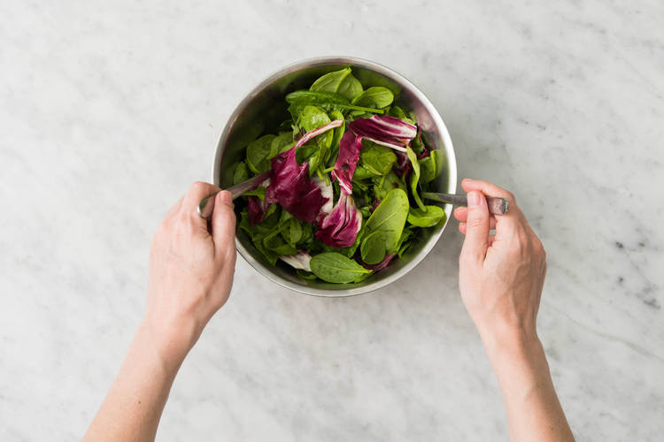 Préparer la salade