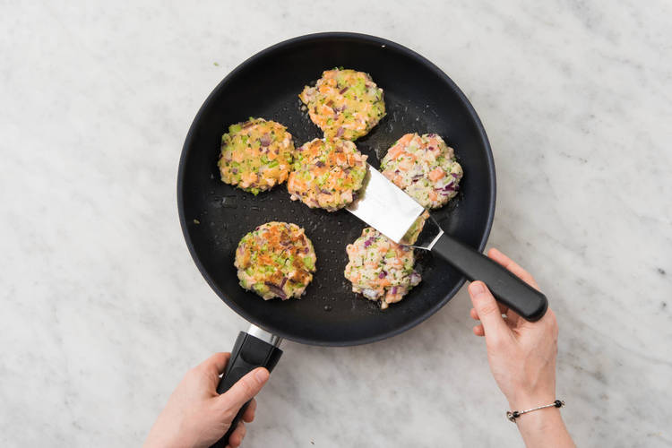 4 POÊLER LES GALETTES