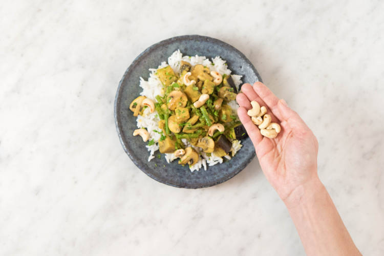 Massam Curry servieren