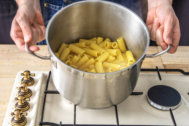 Cook the Pasta