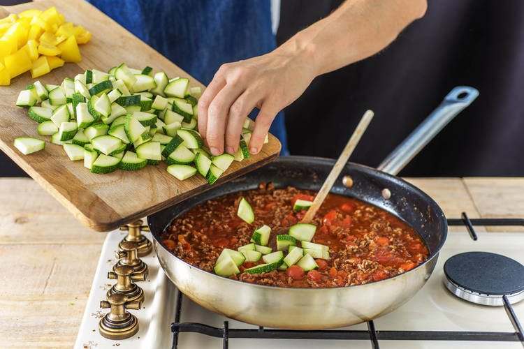Simmer the Ragu