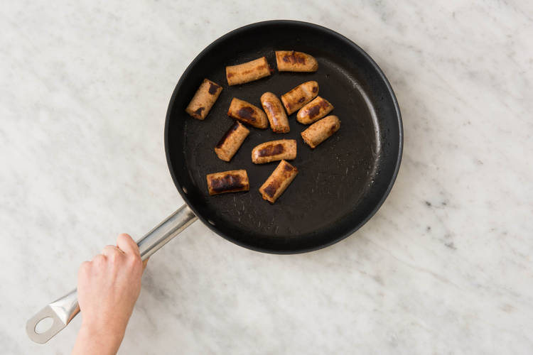 GEMÜSE & Würste BRATEN