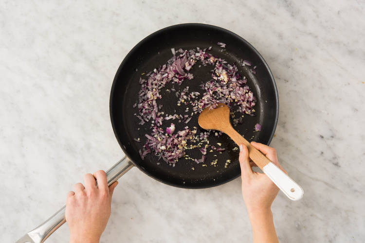 Cuire à l'eau et à la poêle