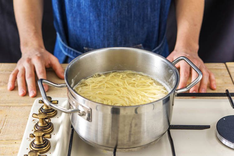 Cook the Noodles