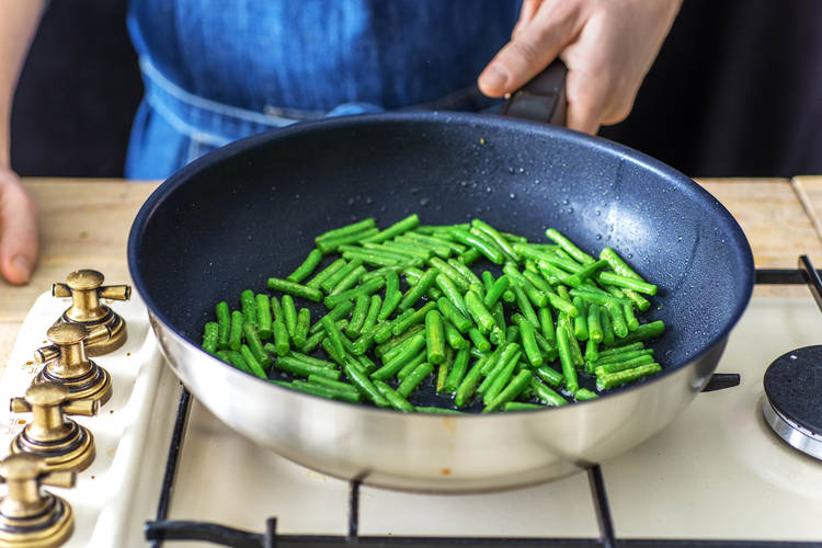 Simmer to cook the beans