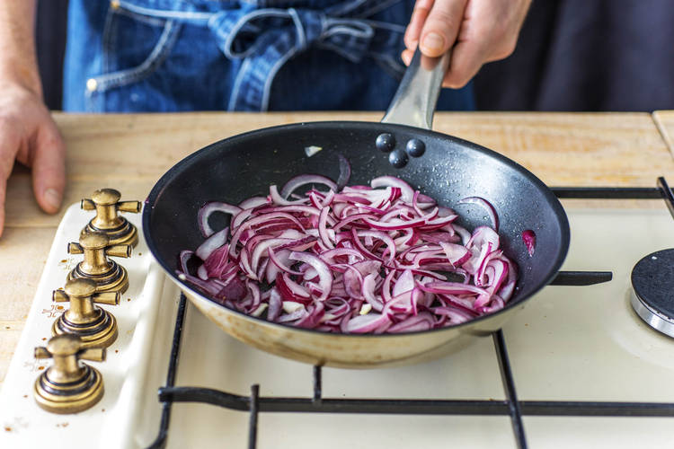 Soften the onion