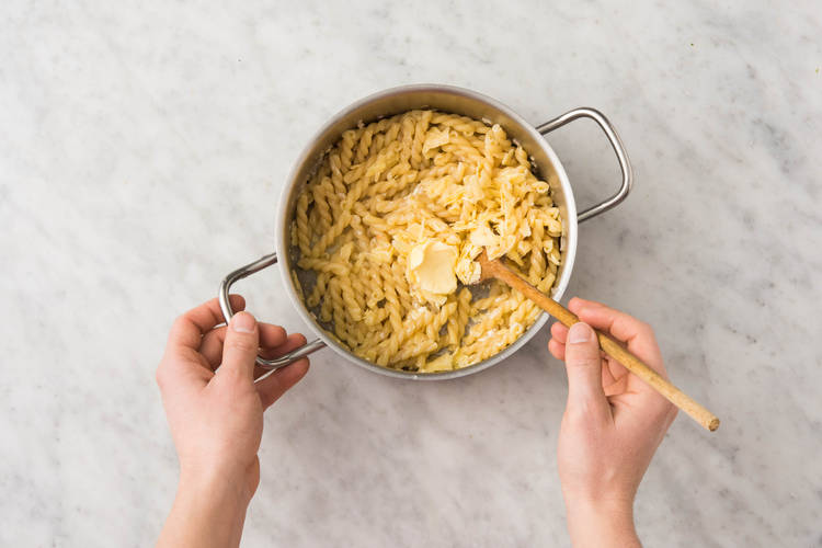 Make Mac 'N' Cheese