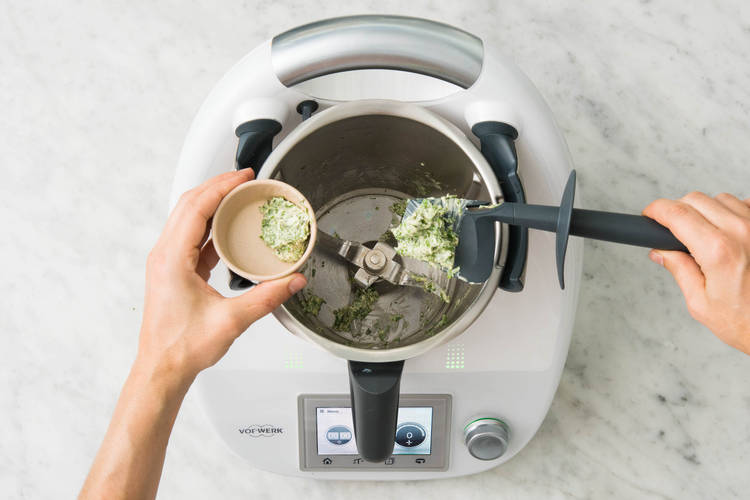 KRÄUTERBUTTER ZUBEREITEN