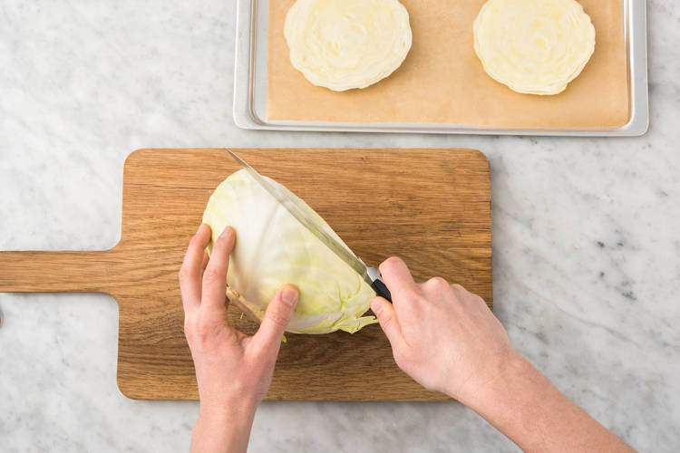 Cuire les steaks de chou
