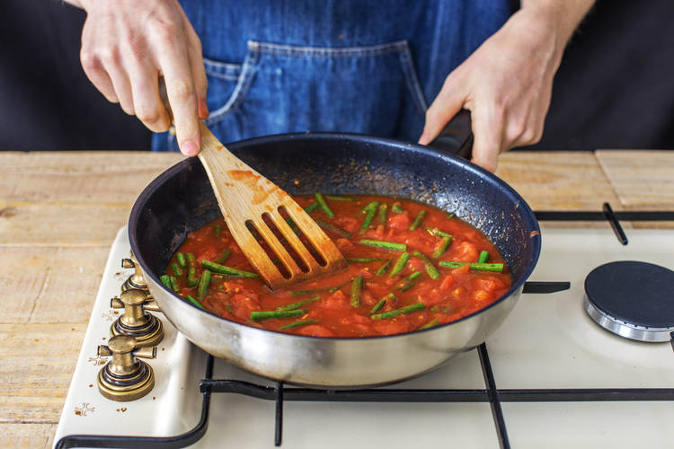 Simmer the Sauce