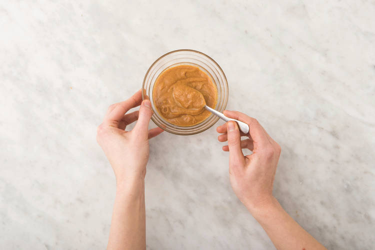 Make the peanut sauce