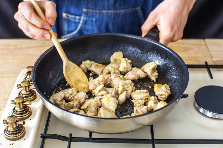 Fry the Chicken