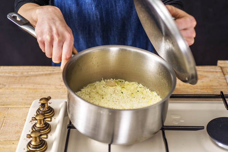 COOK THE RICE