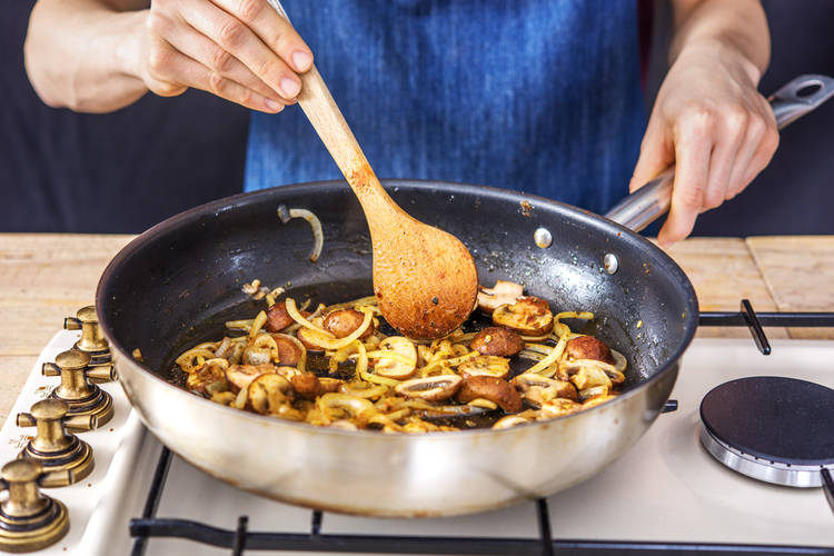 Cook the Onion