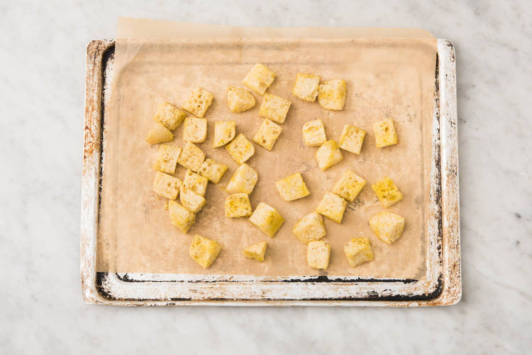 Préparer les croutons