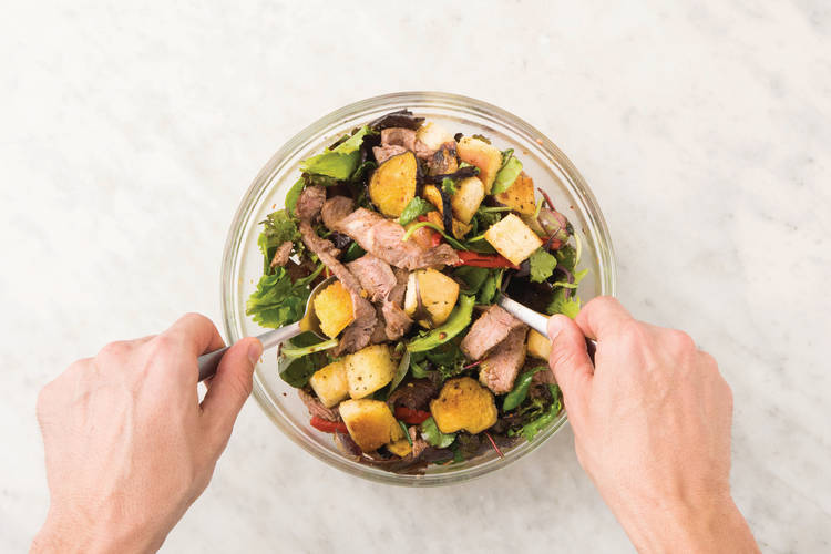 TOSS THE SALAD