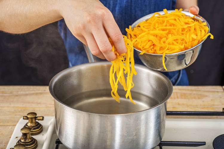 Cook the Squoodles