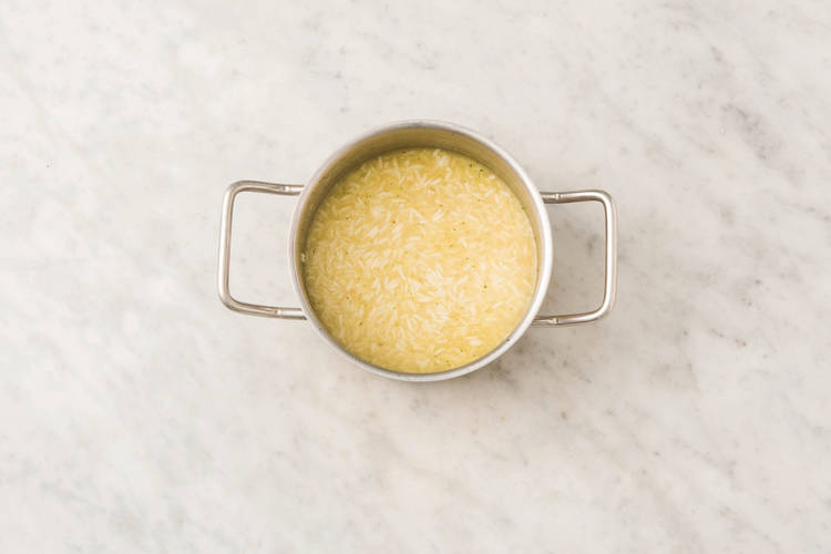 COOK THE SPICED RICE
