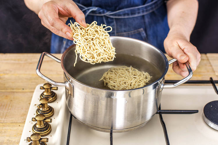 Cook the Noodles