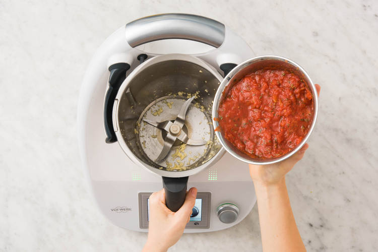 tomatensoße zubereiten