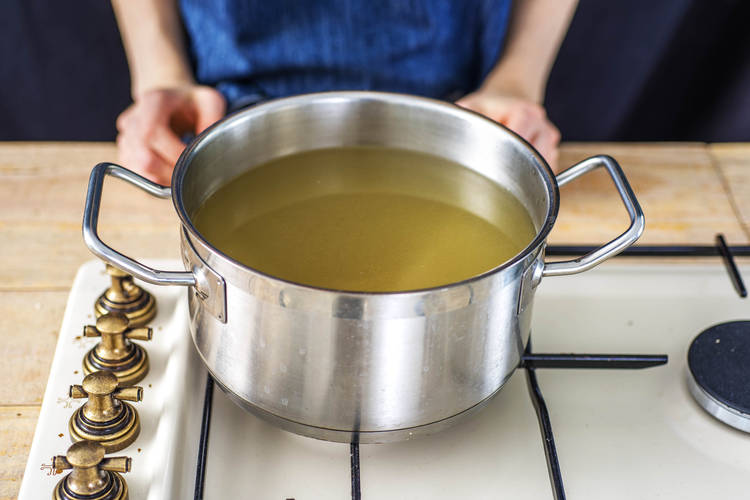 bouillon vorbereiten