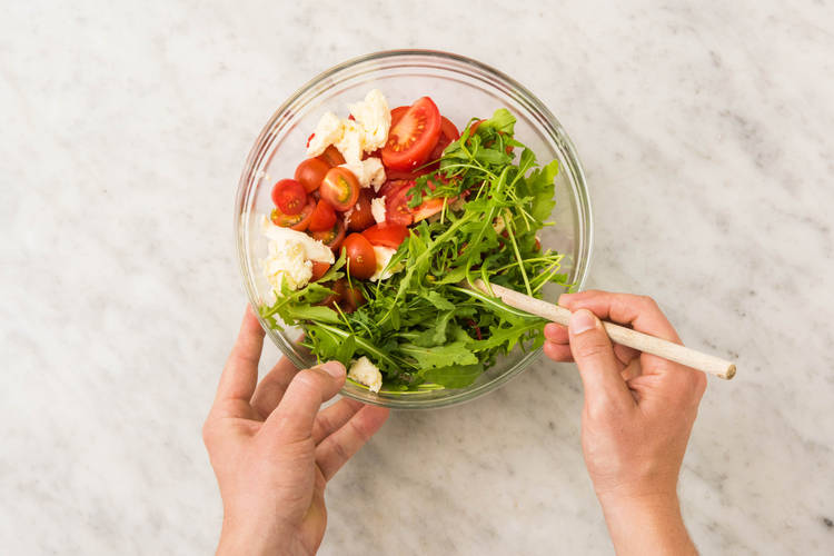 SALAT ZUBEREITEN