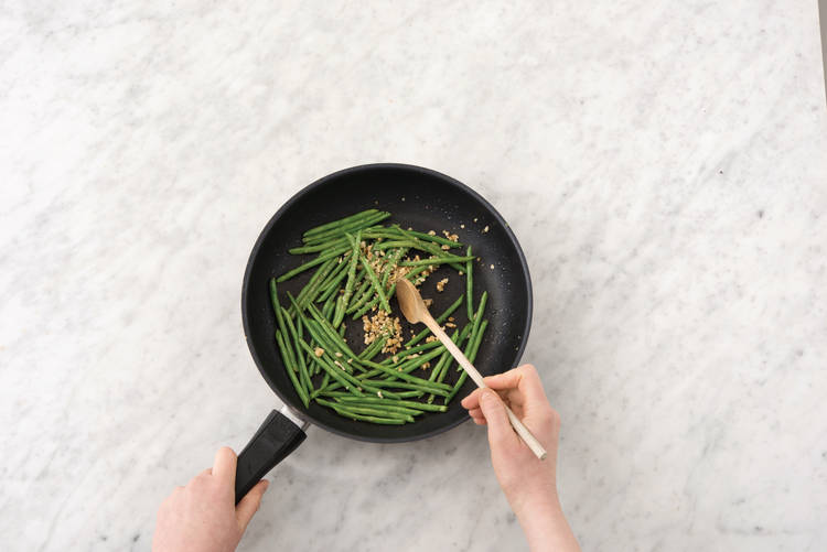 Cook the ginger greens