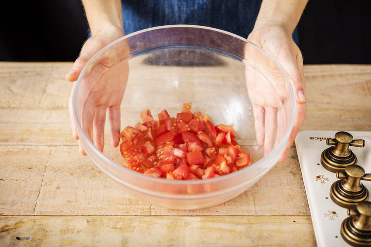 MAKE THE SALSA