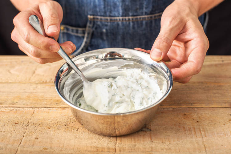Yoghurt Dip Time