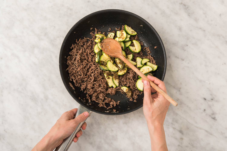 Cook Zucchini and Beef