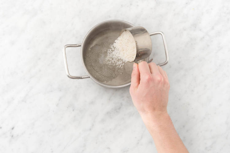 Cook the rice