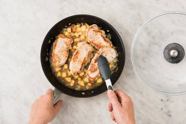 5 BRAISE PORK AND APPLES