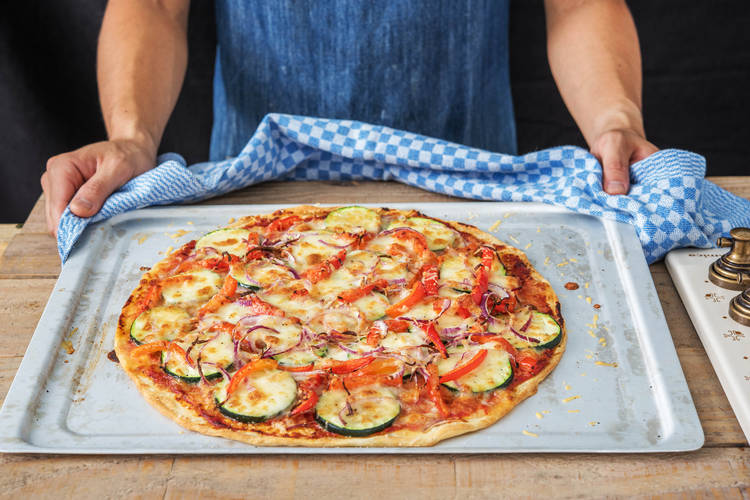 Cook the Pizza
