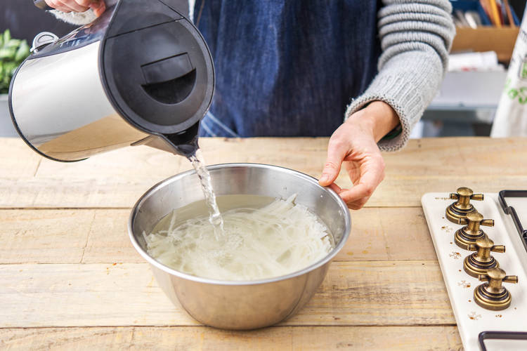 Cook the Noodles