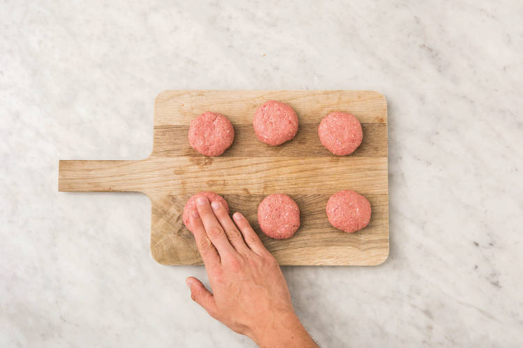 Make the rissoles