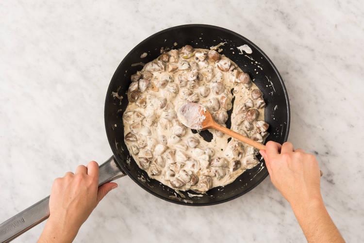 4 CUIRE LES CHAMPIGNONS