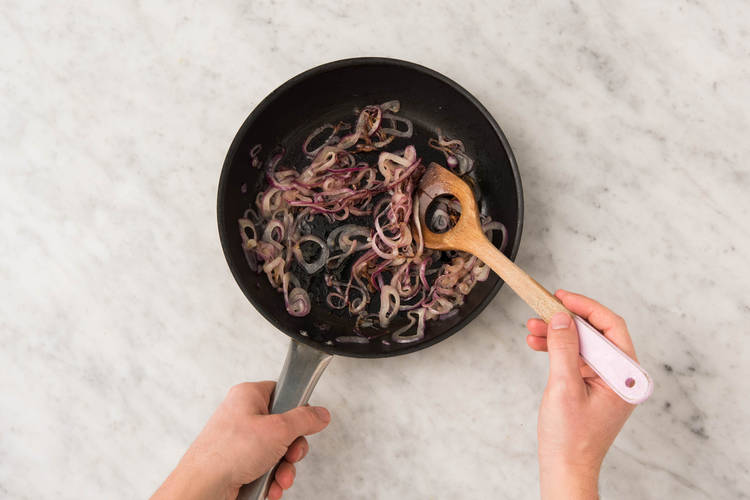 Cuire à l'eau et à la poêle