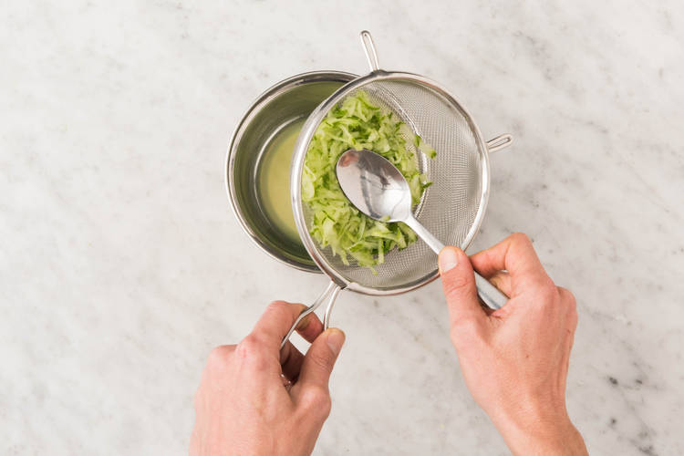 Préparer le tzatziki