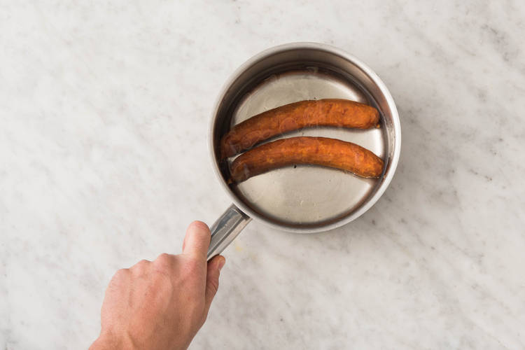 Réchauffer la saucisse