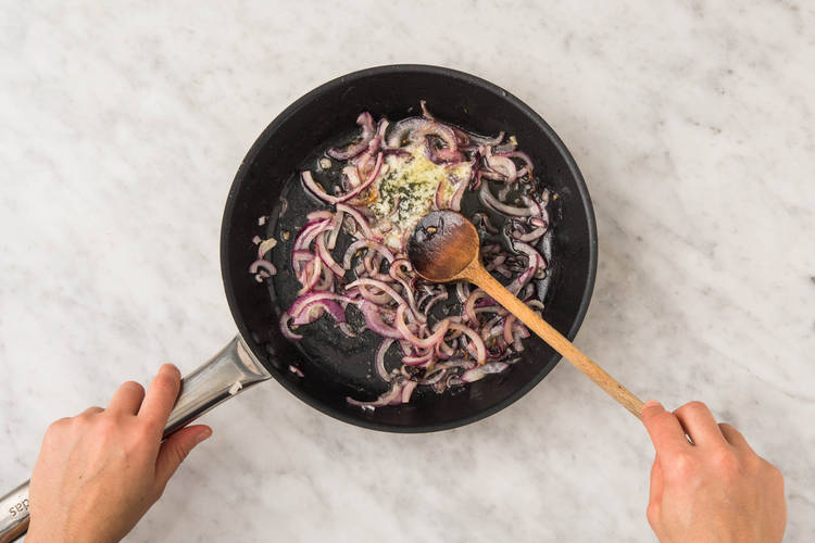 Caraméliser l'oignon