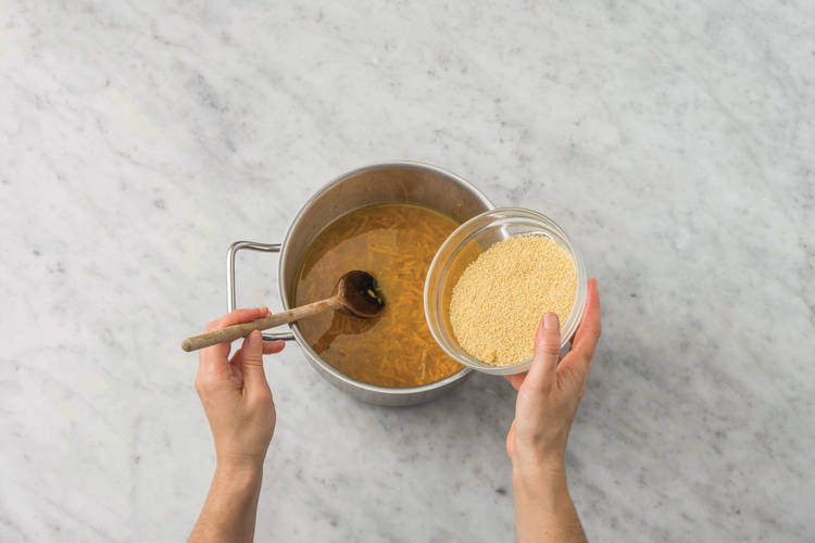 COOK COUSCOUS