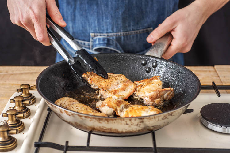 Fry the Chicken