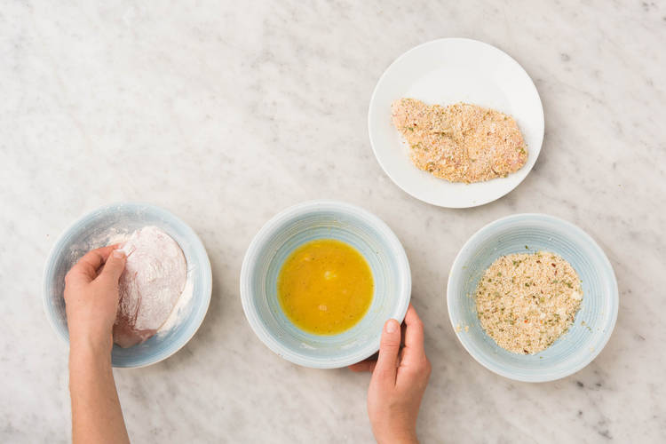 HÄHNCHENBRUST PANIEREN