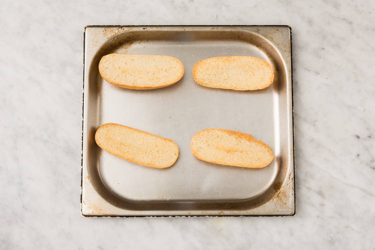 5 TOAST BAGUETTES