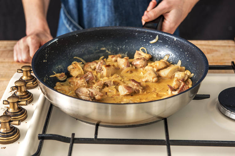 Simmer the filling