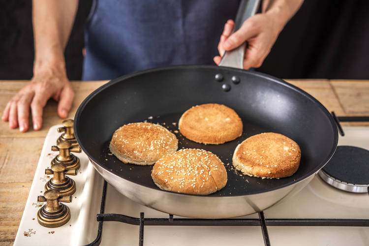 Toast the Buns