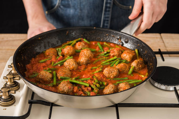 Simmer the Curry