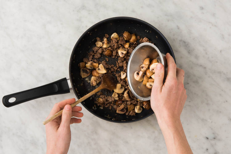 Cuire les steak haché